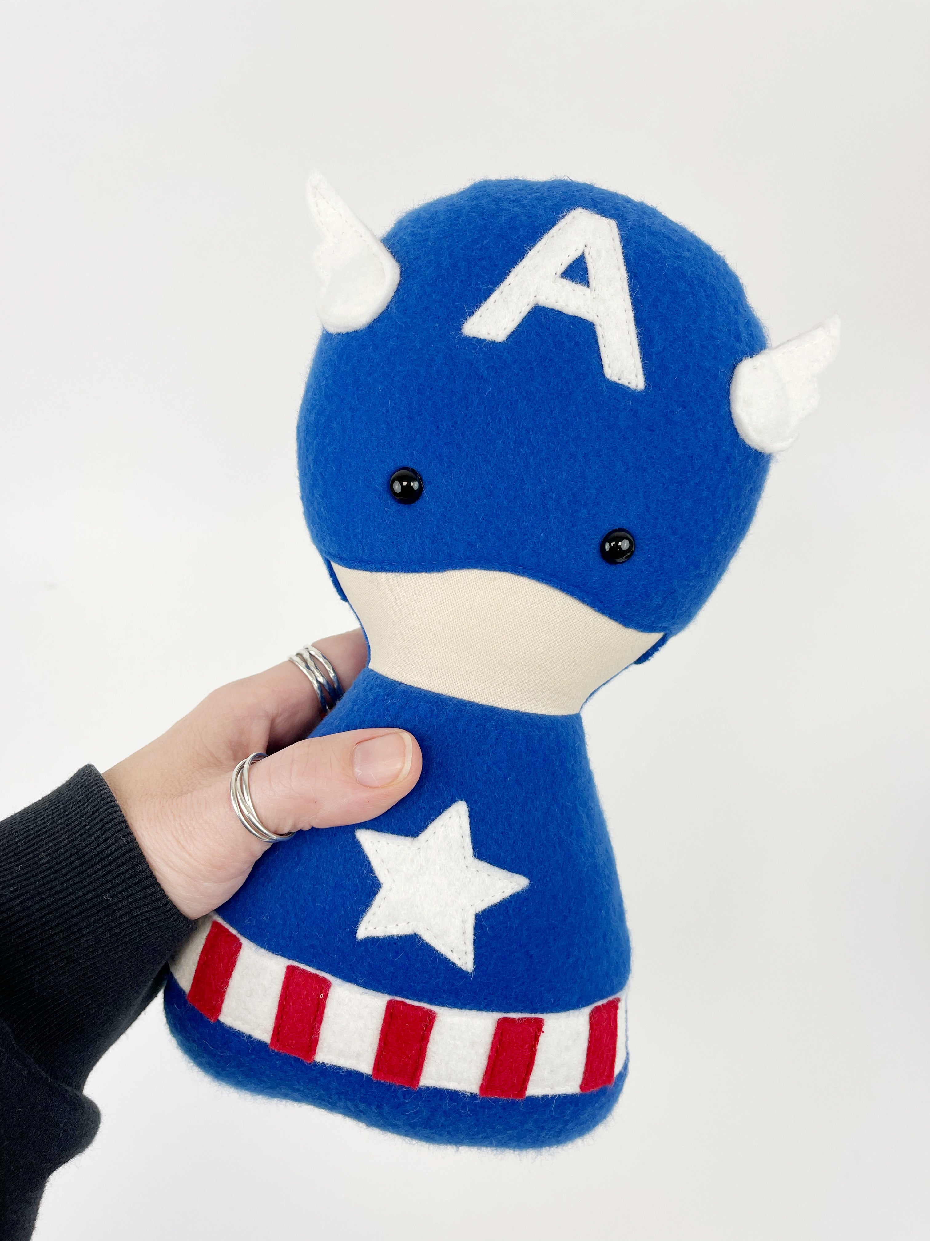 Cuddle Doll Soft doll toy - Captain America – Heidi&Finn