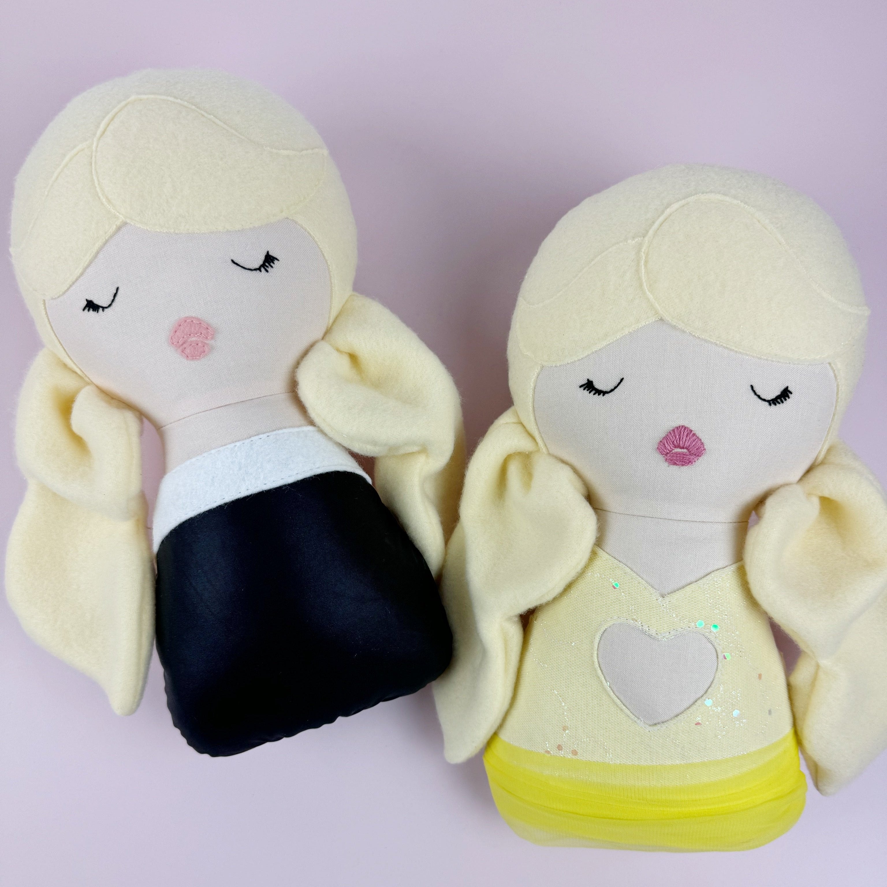 Cuddle Doll Soft doll toy - Sabrina Carpenter Heidi&Finn Cuddle Doll Soft doll toy - Sabrina Carpenter Heidi&Finn